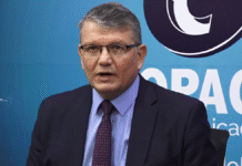 Dos funcionarios habrían desviado más de mil millones de guaraníes de Copaco