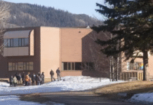 Canadá: al menos nueve muertos y 27 heridos en tiroteo en una escuela