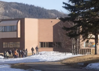 Canadá: al menos nueve muertos y 27 heridos en tiroteo en una escuela