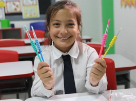 Cerca de un millón y medio de estudiantes retornan a clases con kits escolares y alimentación asegurada