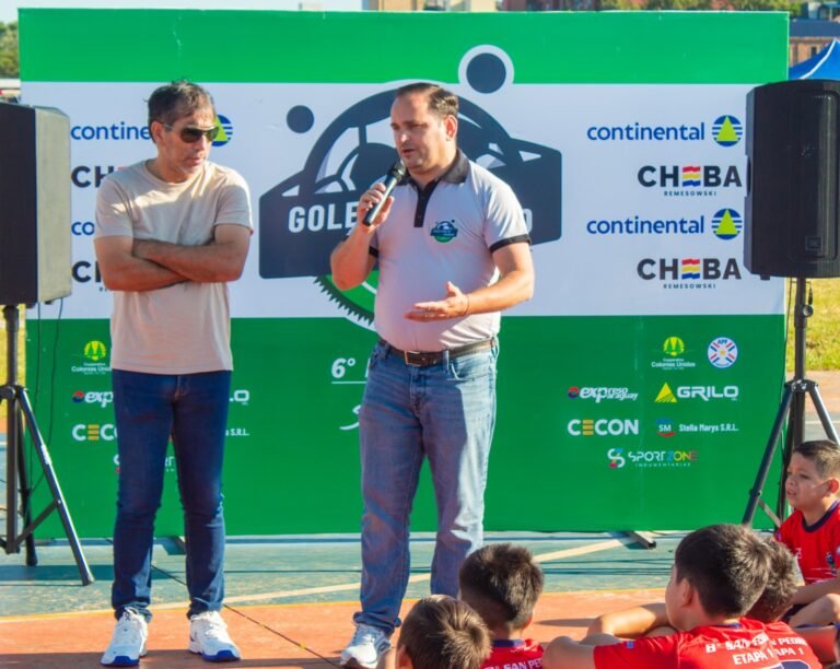 NELSON «PIPINO» CUEVAS ACOMPAÑÓ LAS SEMIFINALES DE “GOLES POR MI BARRIO” EN ENCARNACIÓN.