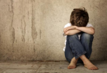 Condenan a cinco años de cárcel a abuela que abusó de su nieto