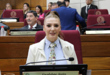 Senado otorga permiso a Erico Galeano y toma juramento a su reemplazante