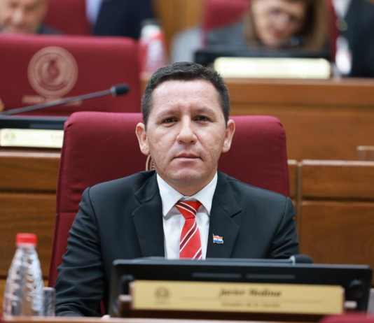 Senador Javier “Chaqueñito” Vera renunció a su departamento del MUVH