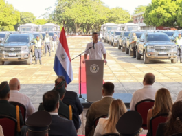 Policía recibe equipamientos, vehículos y una clara instrucción de resguardar a los trabajadores
