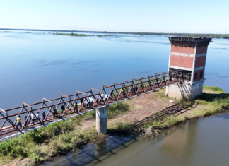 Yacyretá reanuda trascendental obra que mejorará el servicio de distribución de agua potable en Ayolas