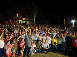 MULTITUDINARIO APOYO A SEBASTIÁN «CHEBA» REMESOWSKI EN SAN ANTONIO YPECURÚ