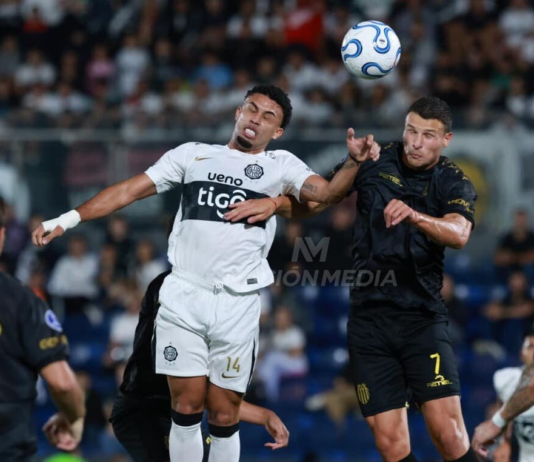Con pocas ideas, Olimpia choca ante el muro de Barracas Central en el Defensores