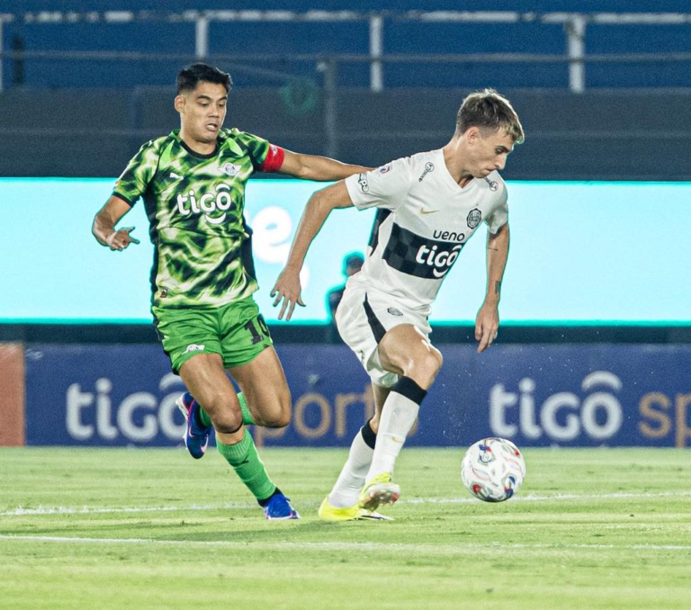 El clásico blanco y negro como «plato fuerte» de la fecha 18 del torneo Apertura El clásico blanco y negro como «plato fuerte» de la fecha 18 del torneo Apertura