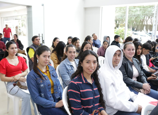 Se realizará el primer desembolso por becas EBY-Gobernación de Caazapá