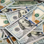 Dólar se derrumba a nivel global: tipo de cambio local bajo presión retrocede a G. 6.150