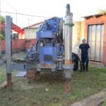 Con presencia del Director Ejecutivo, la EBY inicia la perforación de un nuevo pozo artesiano en Encarnación