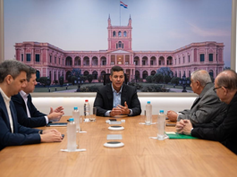 IPS apunta a reducir listas de espera con Hospital Virtual para pacientes crónicos y maratón de cirugías