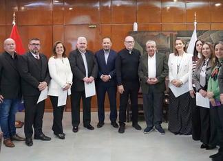 Nuevas autoridades asumen en el Hospital Central y Gerencia de Salud de IPS