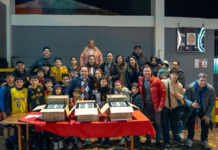 Cheba entregó nueva iluminación para la cancha de básquet de San Blas