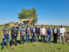 Construyen estanque en la compañía de Valle Apu´a para impulsar la piscicultura en Ñeembucú