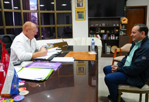 Cheba Remesowski se reúne con el Gobernador de Itapúa Javier Pereira para dialogar sobre el desarrollo de Encarnación